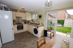Kitchen/Diner- click for photo gallery